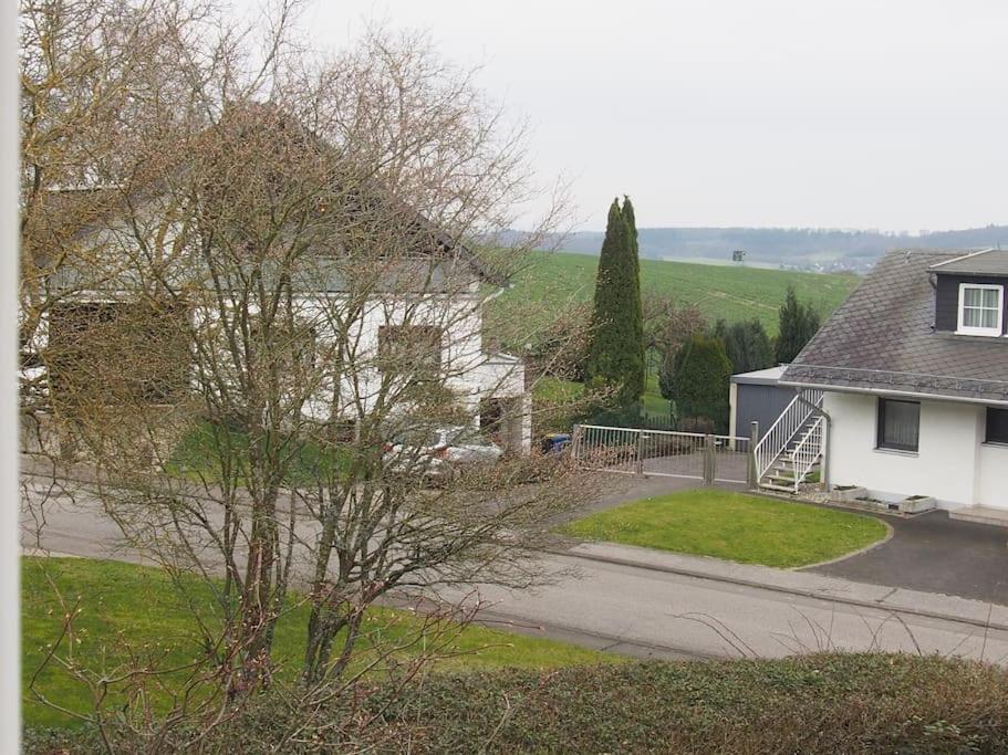 Ruhige Ferienwohnung Im Hunsrueck Hungenroth Exterior photo